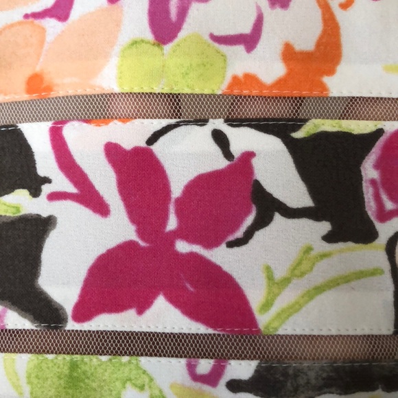 NWT Ann Taylor white floral pencil skirt with net - Picture 3 of 6